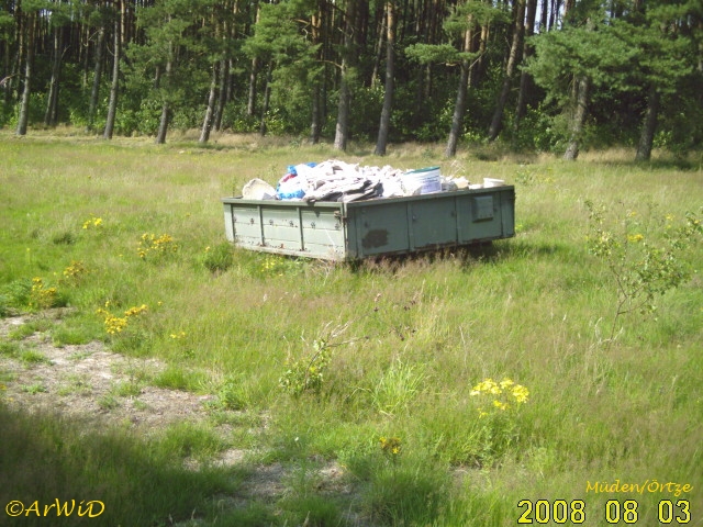 BW-Anhängeraufbau mit Sperrmüll I