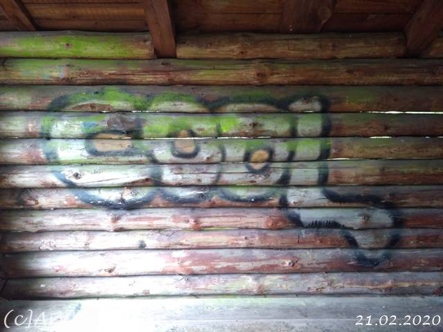 ©Schutzhütte am Hang (7)