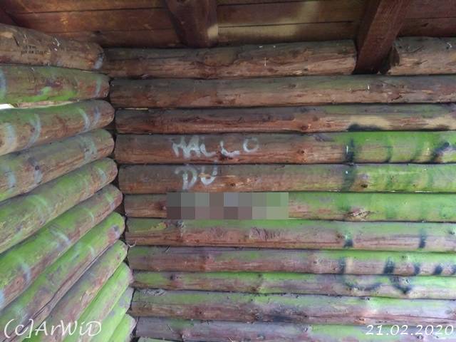 ©Schutzhütte am Hang (9)