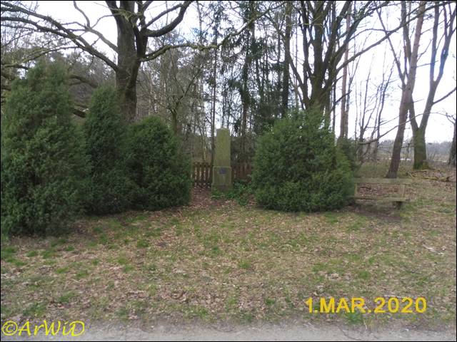 ©Blitzopfrdenkmal bei Barmbostel (4)