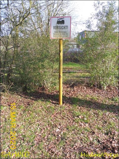 ©Privater Bahneingang Müden (1)