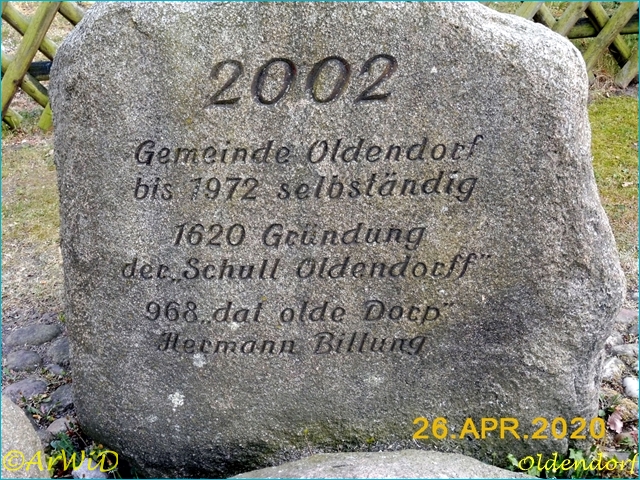 ©Dorfplatz Dreiangel (2)